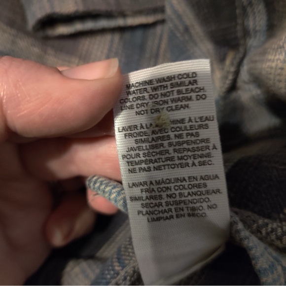 Garage Women's Blue and Black Plaid Flannel Button-Down Shirt Boyfriend Fit - Picture 6 of 7